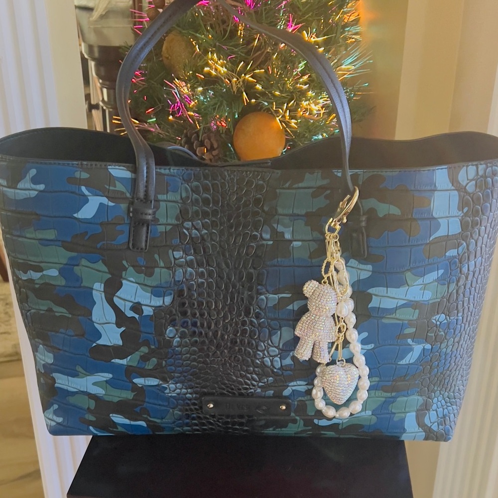 Gold and Pearl Bag Charm with Rhinestone Bear